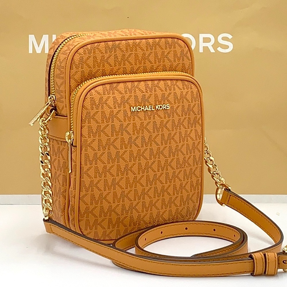 MICHAEL KORS
Jet Set Travel Medium Signature Logo Crossbody 
COLOR CIDER MULTI